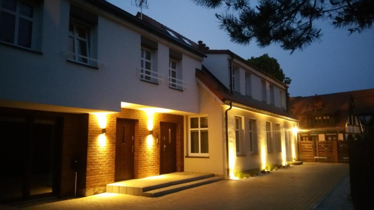 Royal Maris Apartments: Central Ustka, Near Beach & Port Exterior photo