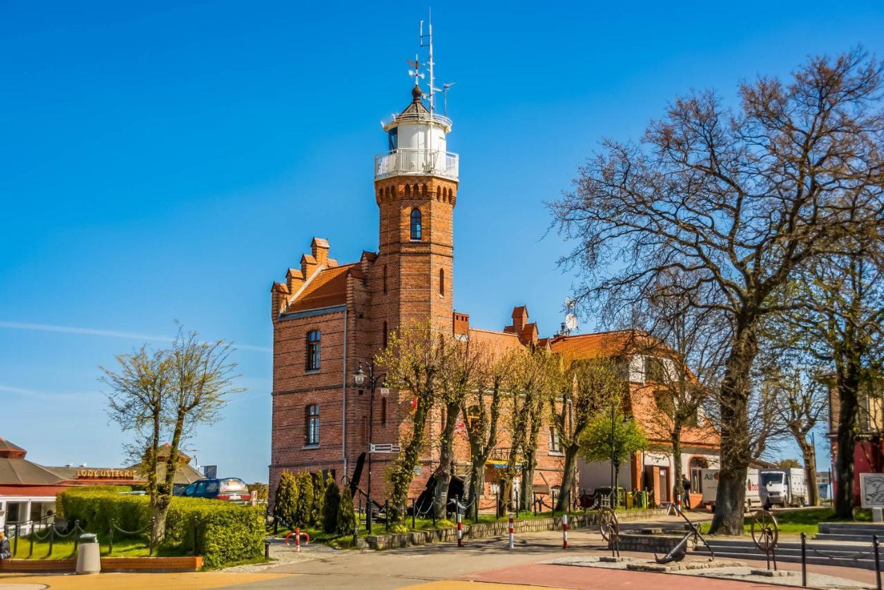 Royal Maris Apartments: Central Ustka, Near Beach & Port Exterior photo